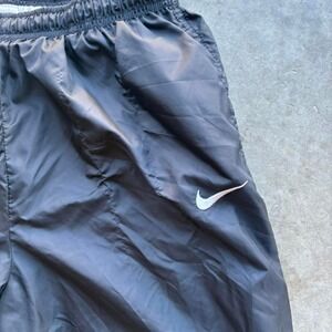 Vintage 90's black Nike tracks with zipper opening super high quality